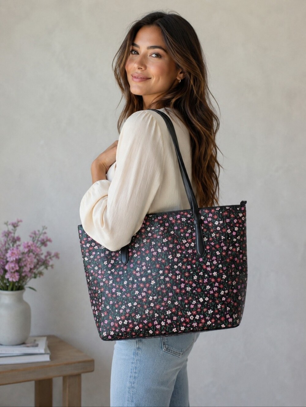 Kate Spade Schuyler Medium Tote in Splendid Ditsy Floral EUC